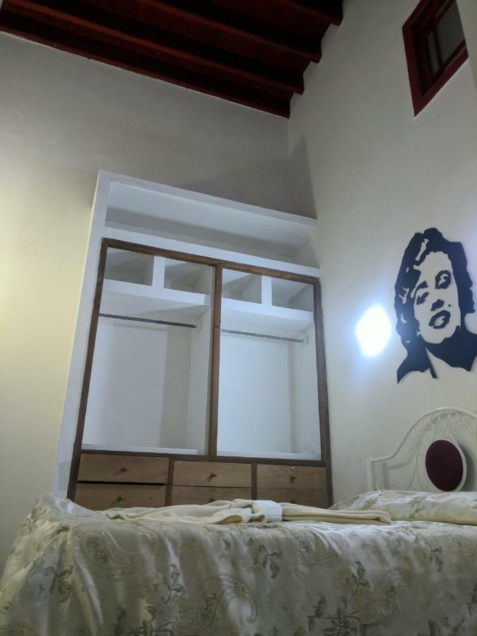 Hostal Bredent Havana Buitenkant foto