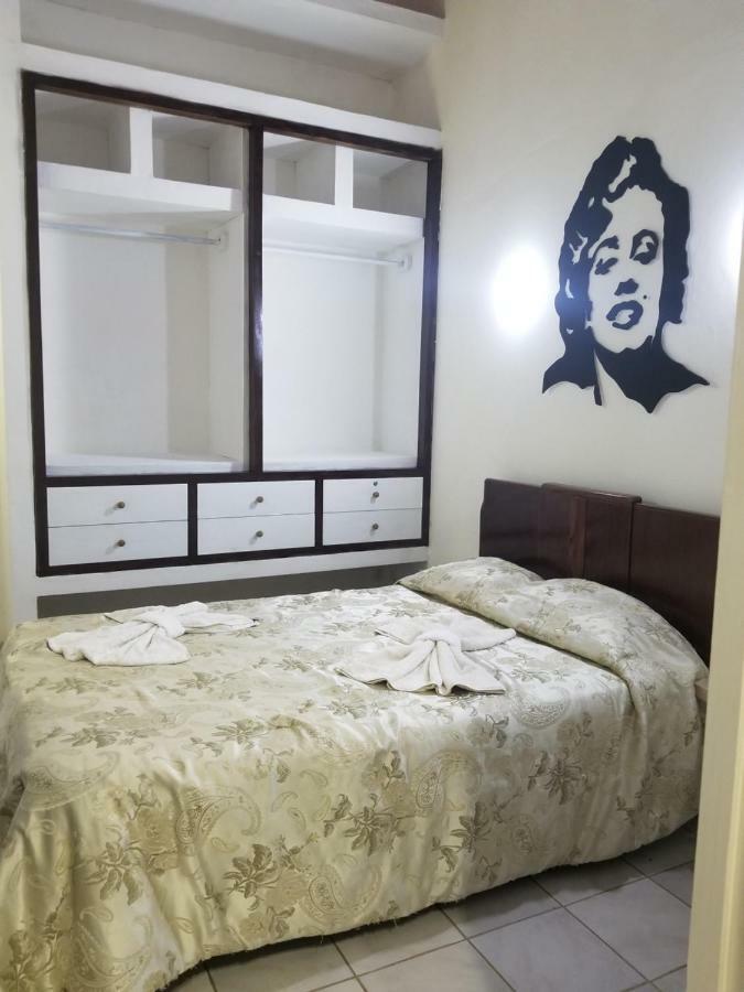 Hostal Bredent Havana Buitenkant foto